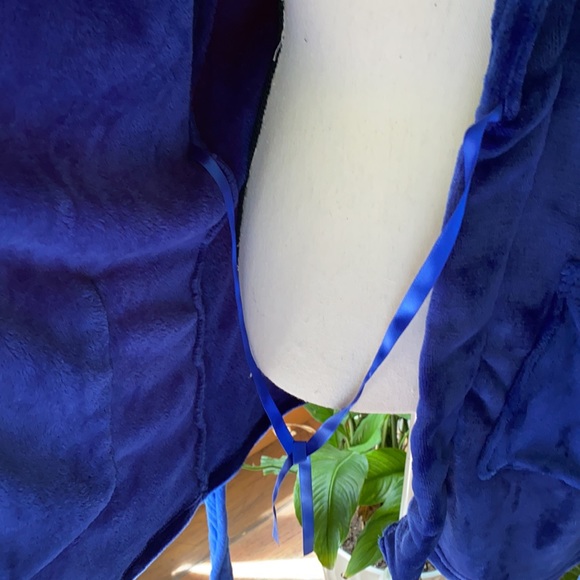 Patricia Lingerie Women's Premium Warm Robe - Picture 3 of 7